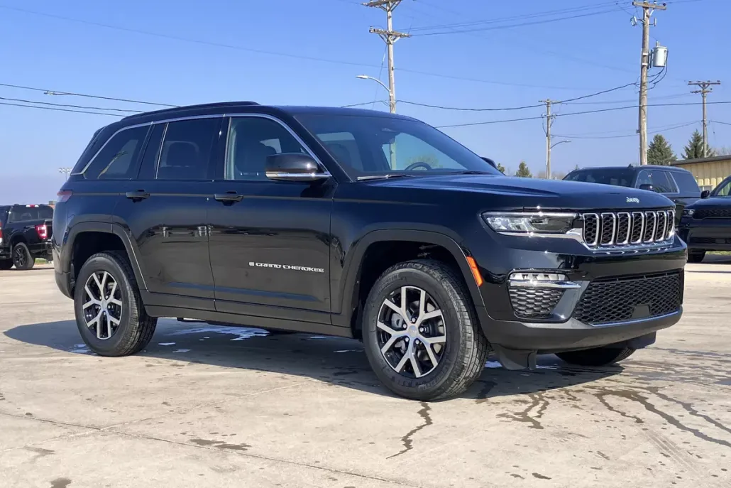 2025 Jeep Grand Cherokee Limited photo 1