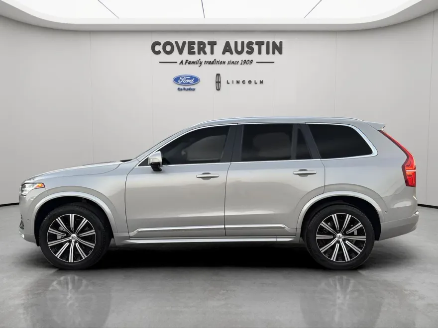 2024 Volvo XC90 B5 Plus photo 1