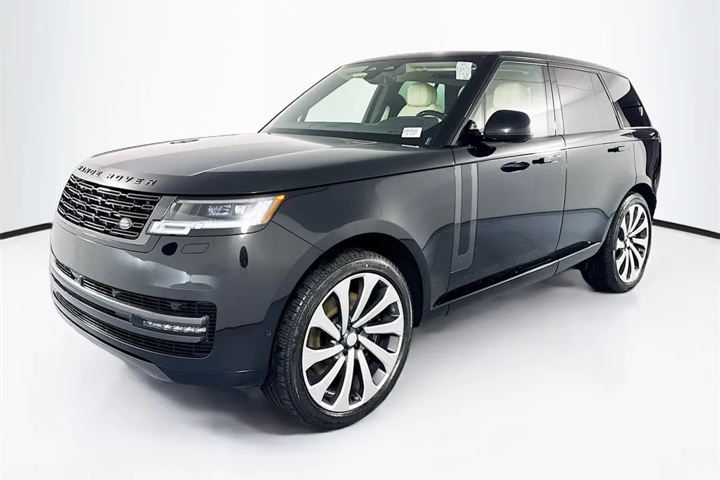 2025 Land Rover Range Rover SE photo 1