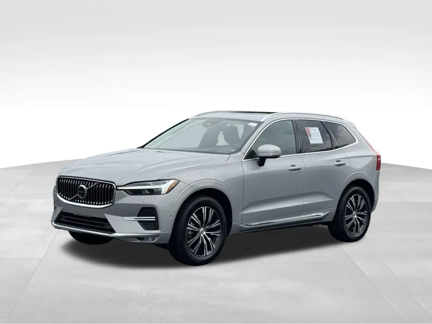 2022 Volvo XC60 B5 Inscription photo 1