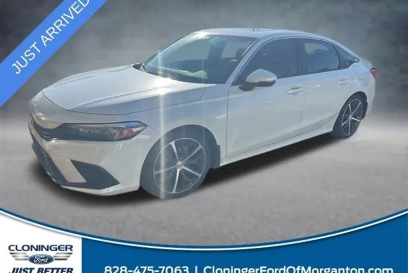2022 Honda Civic Touring photo 1