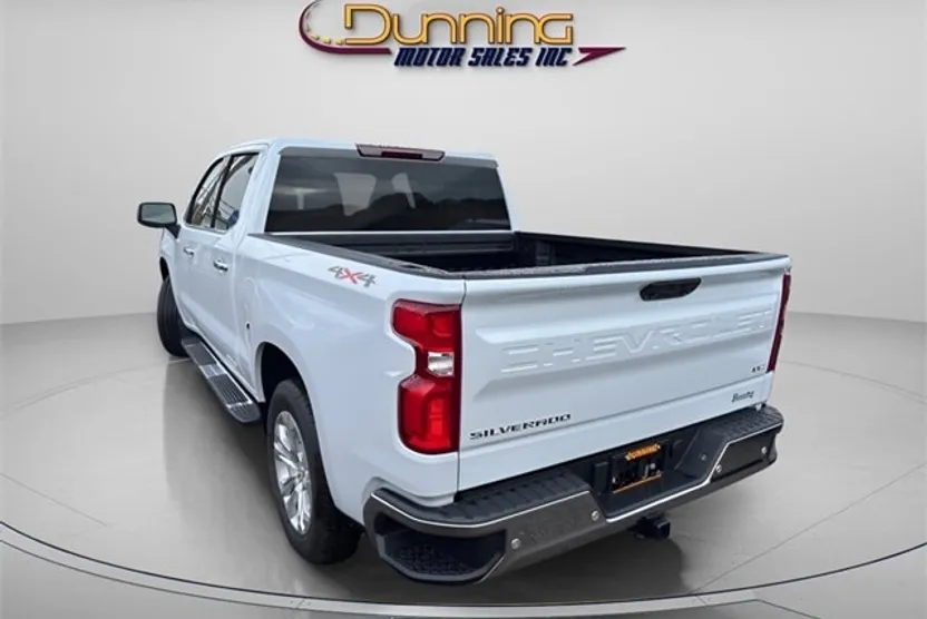 2026 Chevrolet Silverado 1500 LTZ photo 1