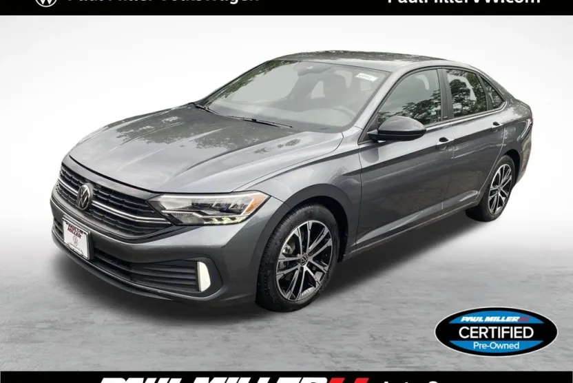 2024 Volkswagen Jetta 1.5T Sport photo 1