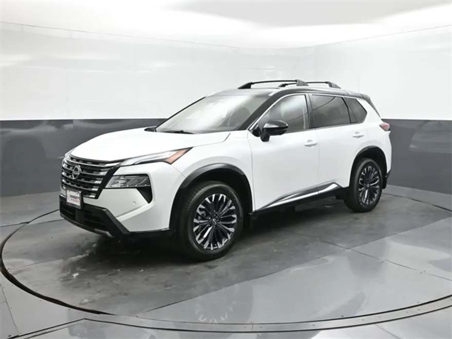 2026 Nissan Rogue Platinum photo 1
