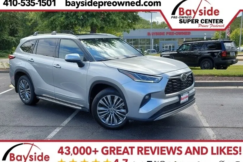 2021 Toyota Highlander Platinum photo 1