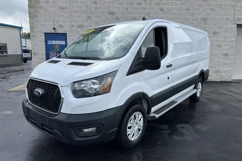 2024 Ford Transit photo 1