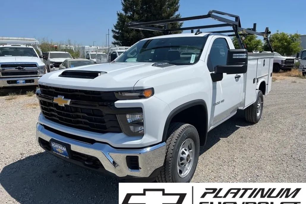 2024 Chevrolet Silverado 2500HD photo 1