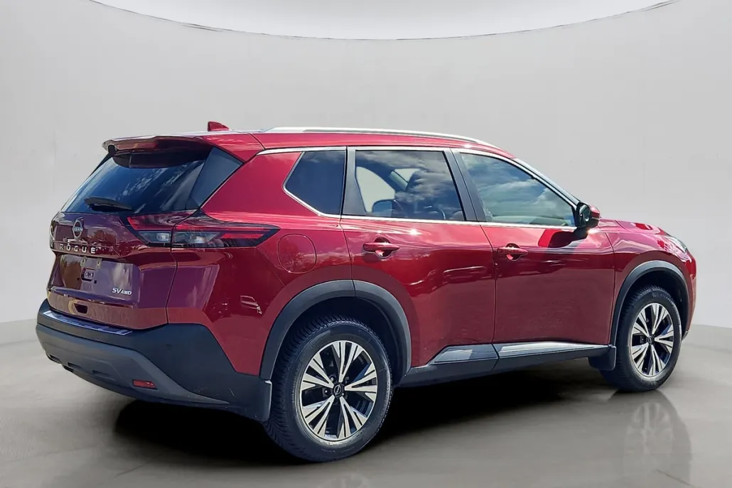 2022 Nissan Rogue SV photo 1