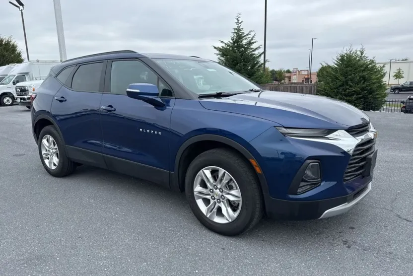 2022 Chevrolet Blazer 2LT photo 1