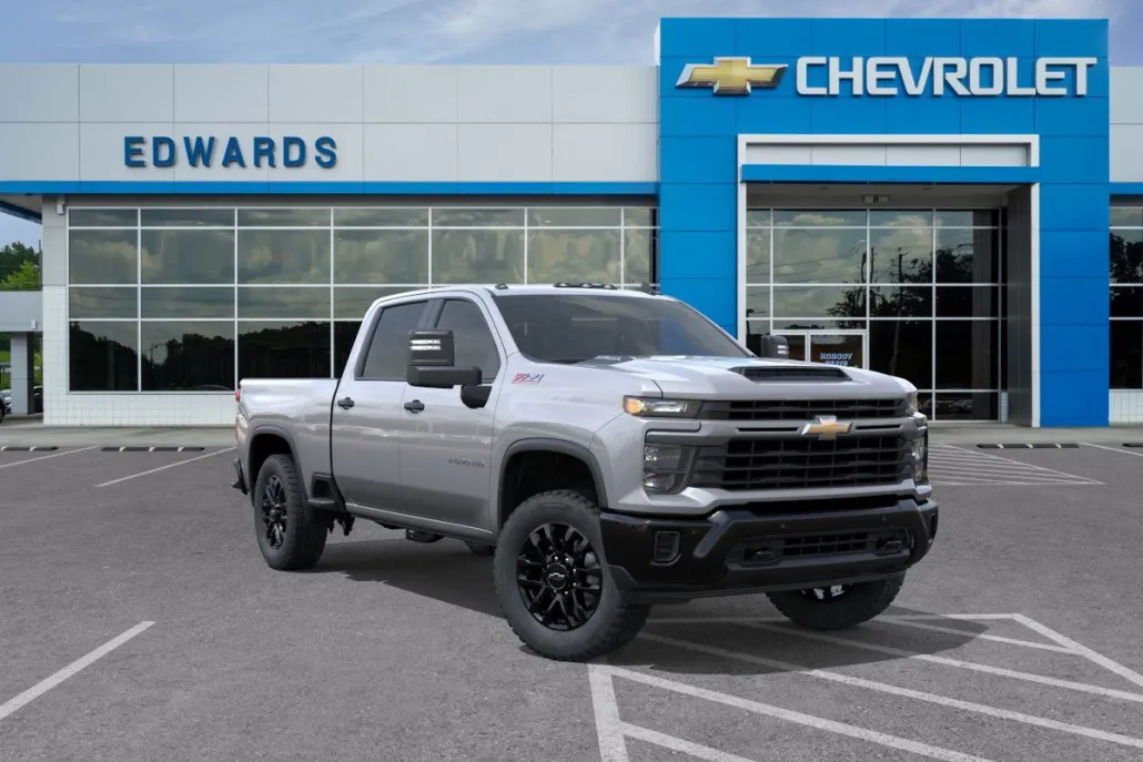 2025 Chevrolet Silverado 2500HD Custom photo 1