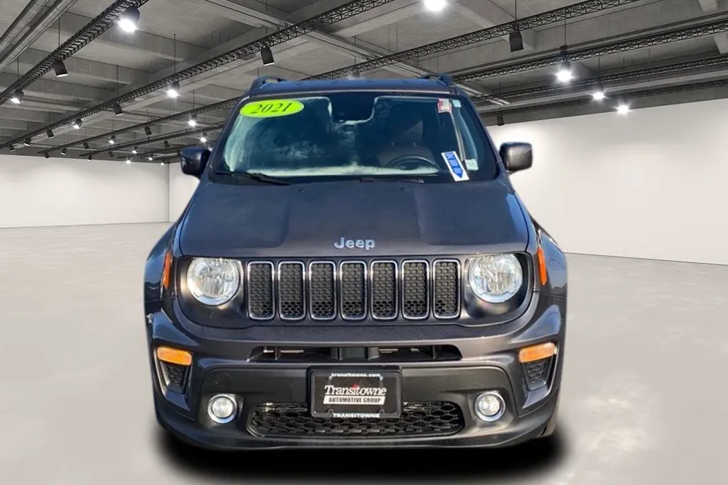2021 Jeep Renegade Latitude photo 1