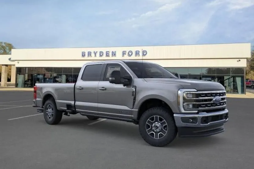2026 Ford F-350 Lariat photo 1