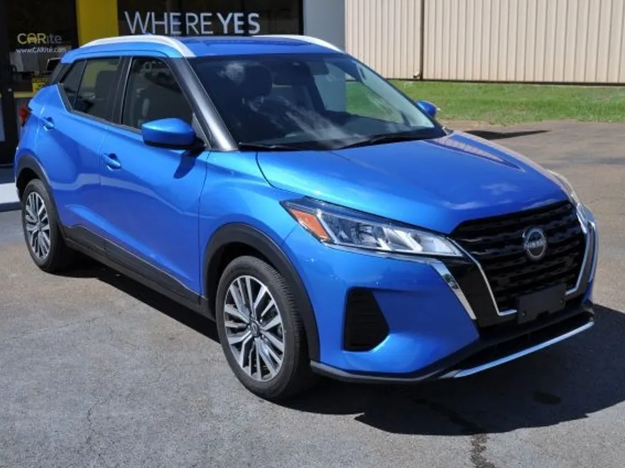 2024 Nissan Kicks SV photo 1