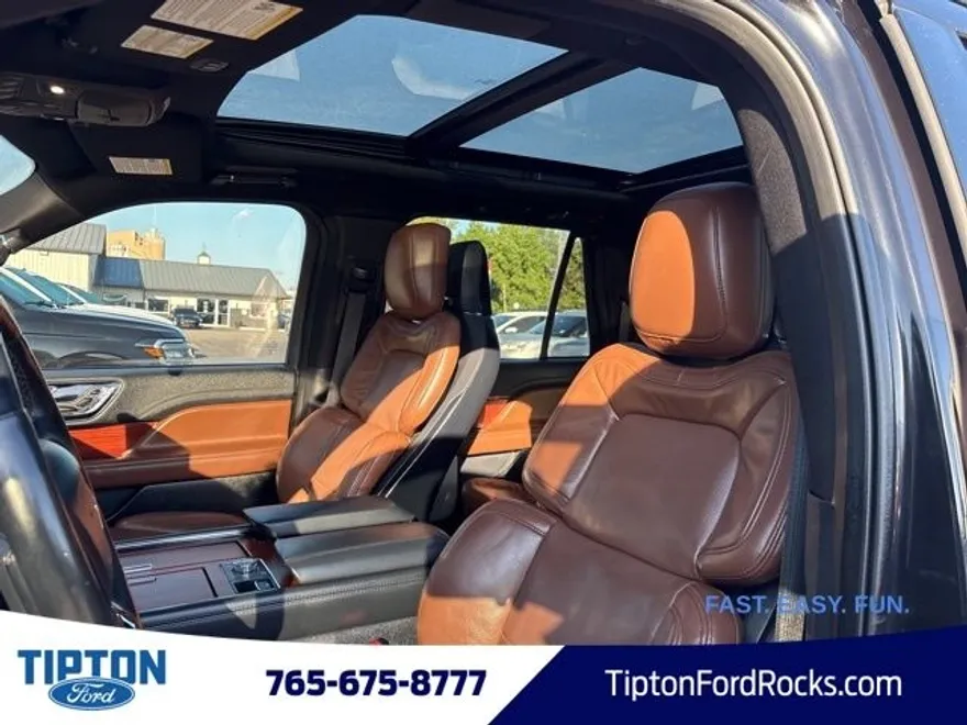 2022 Lincoln Navigator L Reserve photo 1