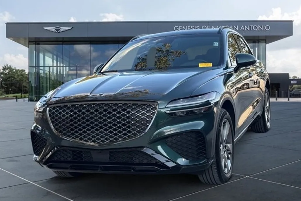 2024 Genesis GV70 3.5T Sport photo 1