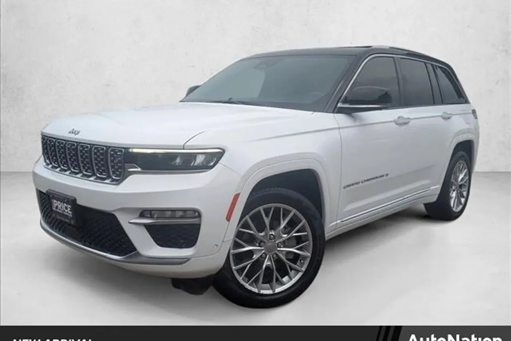 2022 Jeep Grand Cherokee Summit photo 1