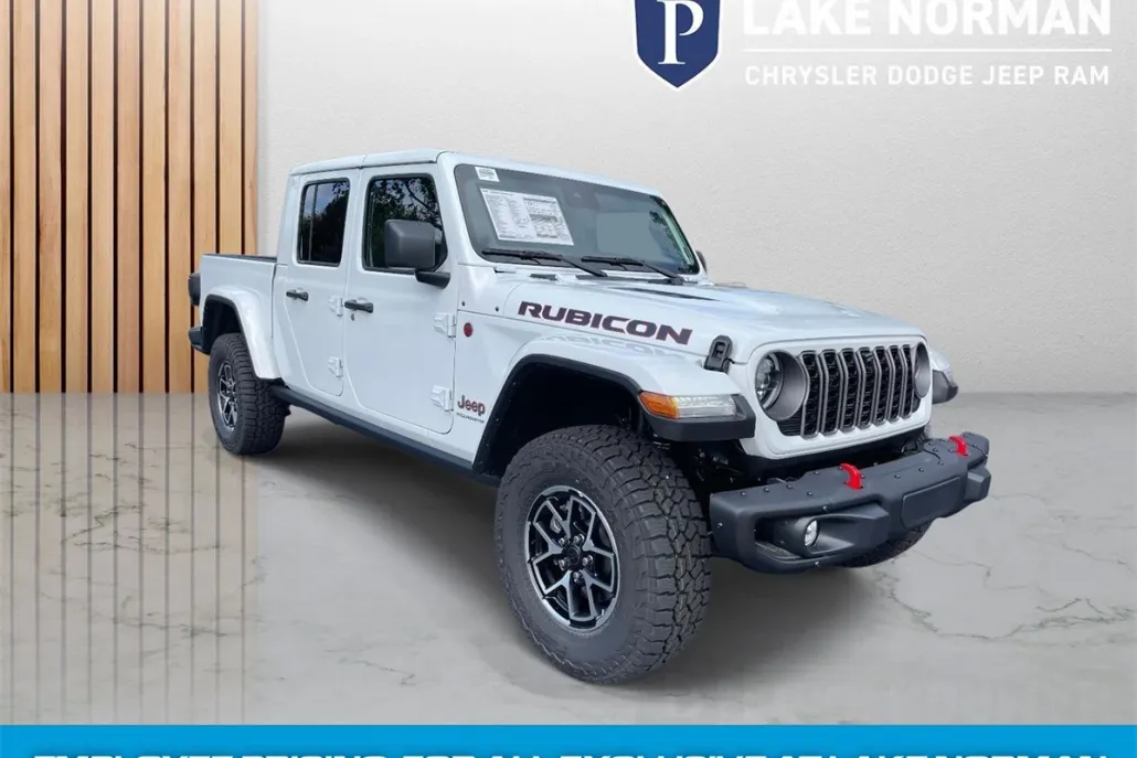 2025 Jeep Gladiator Rubicon photo 1