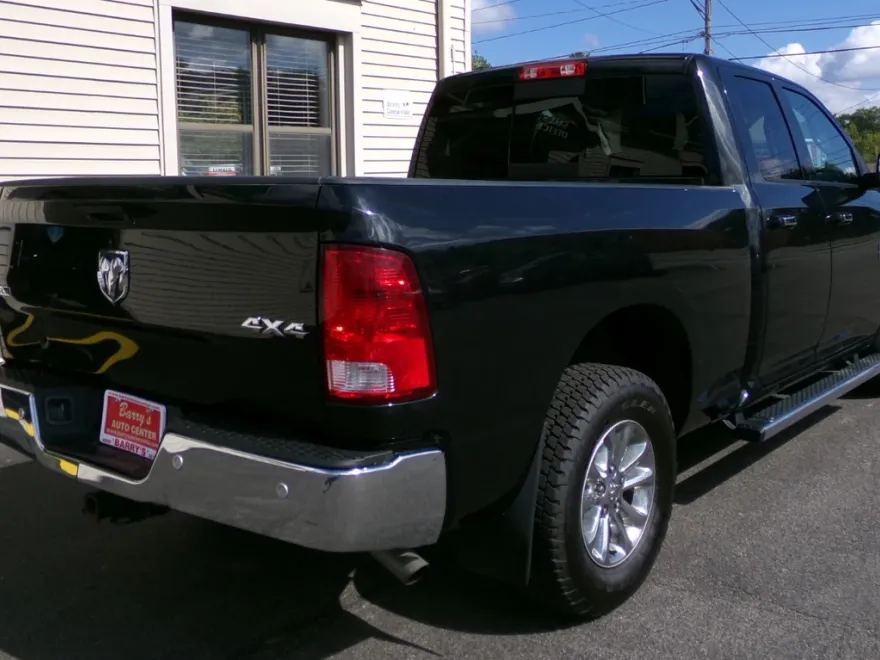 2018 Ram 1500 SLT photo 1