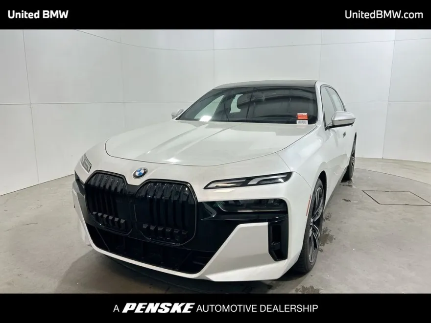 2025 Bmw 760i photo 1