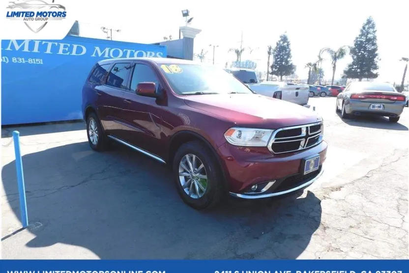 2018 Dodge Durango SXT photo 1