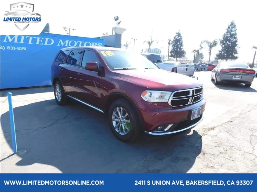 2018 Dodge Durango SXT photo 1