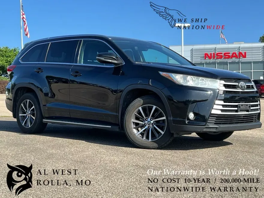 2017 Toyota Highlander XLE photo 1