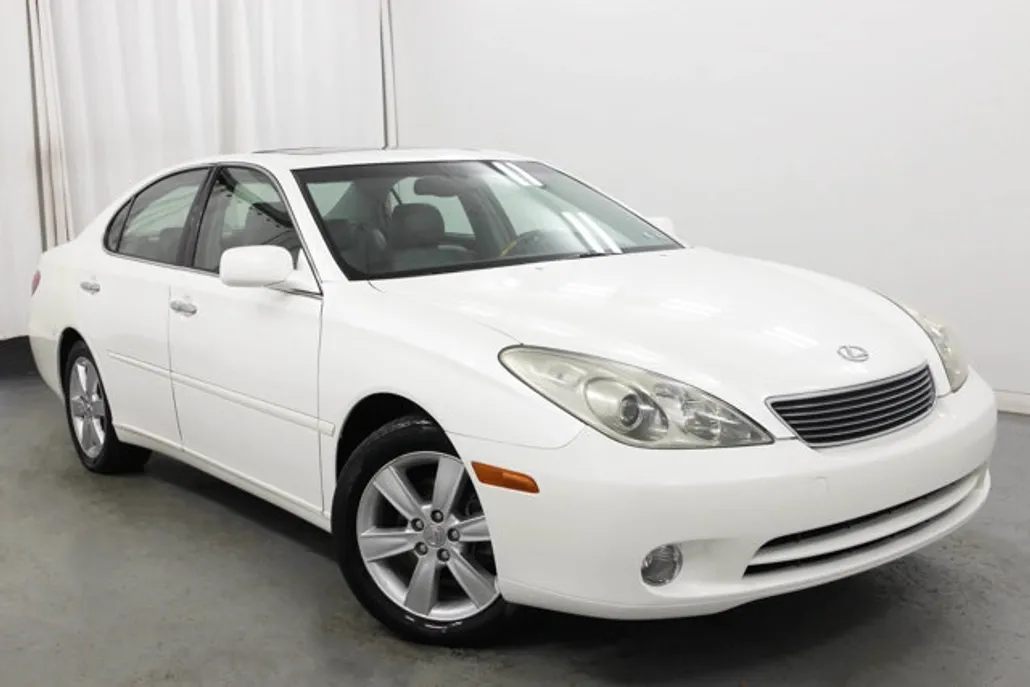 2005 Lexus ES 330 photo 1