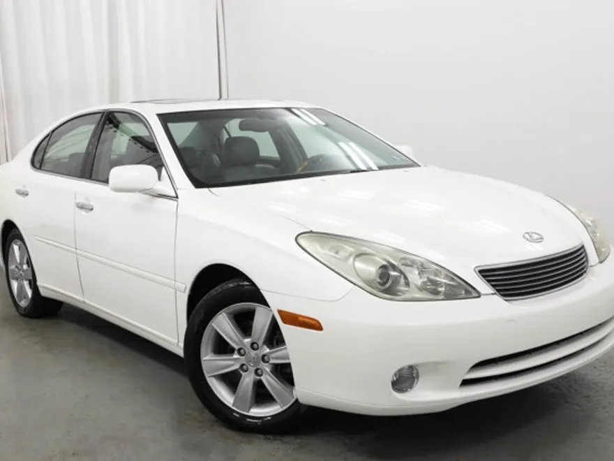 2005 Lexus ES 330 photo 1