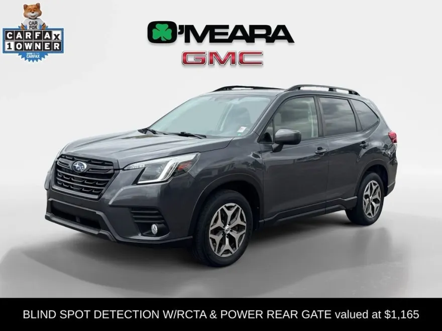 2023 Subaru Forester Premium photo 1