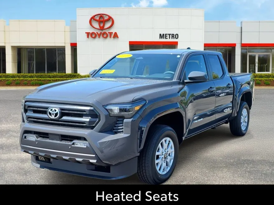 2025 Toyota Tacoma SR5 photo 1