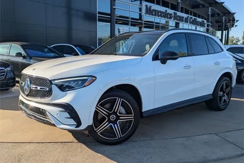 2023 Mercedes Benz GLC 300 photo 1