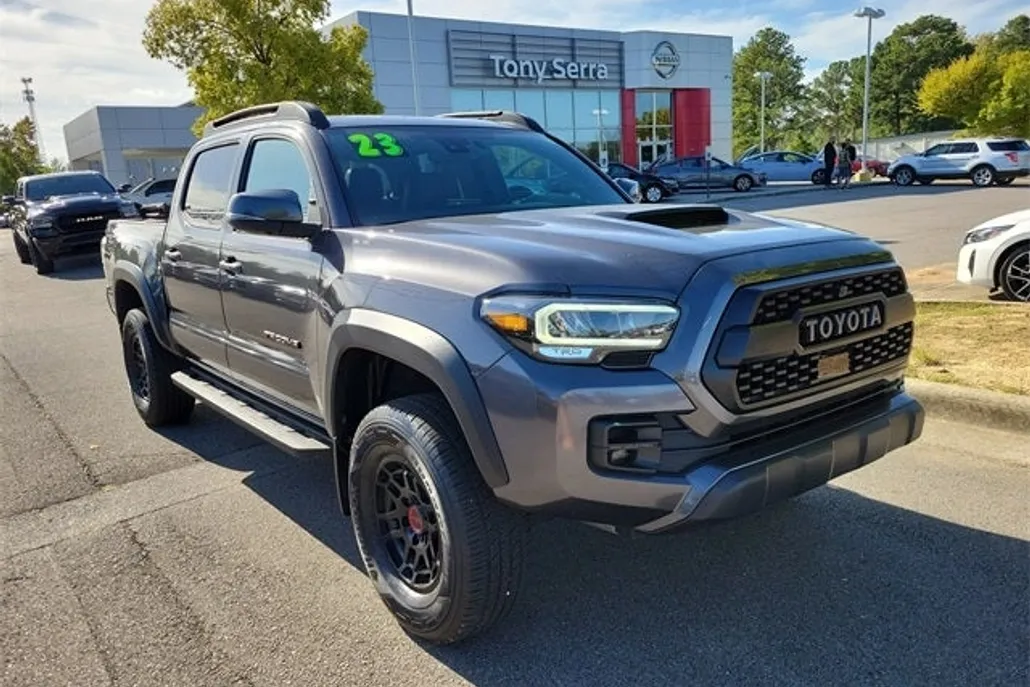 2023 Toyota Tacoma TRD Pro V6 photo 1
