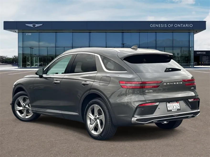2026 Genesis GV70 2.5T photo 1