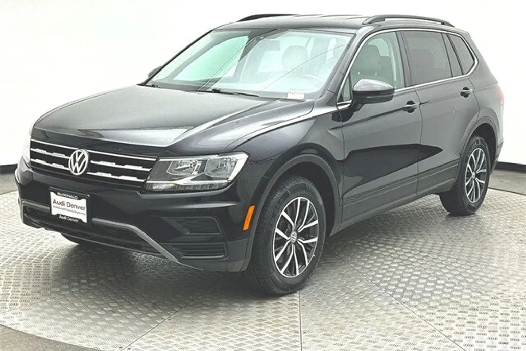2019 Volkswagen Tiguan SE photo 1