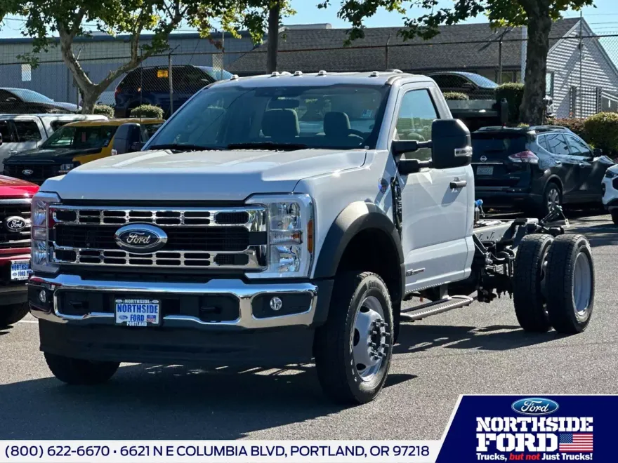 2024 Ford F-450 photo 1