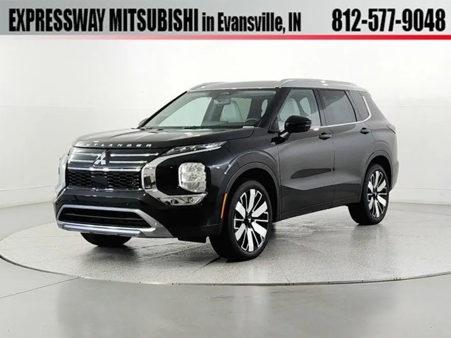 2025 Mitsubishi Outlander SEL photo 1