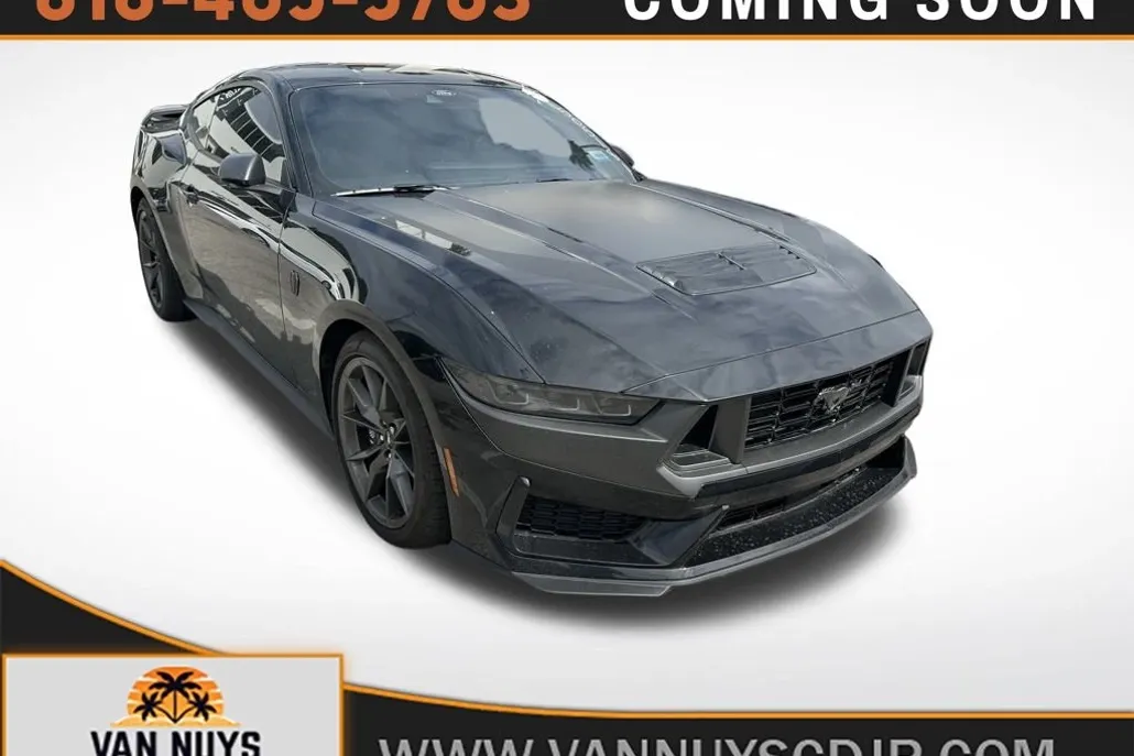 2024 Ford Mustang Dark Horse photo 1