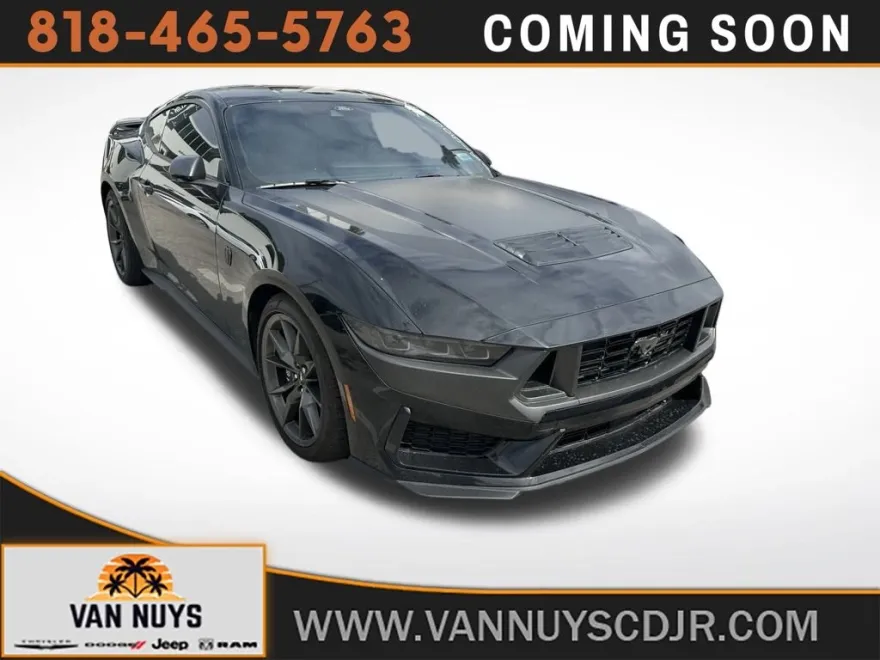 2024 Ford Mustang Dark Horse photo 1