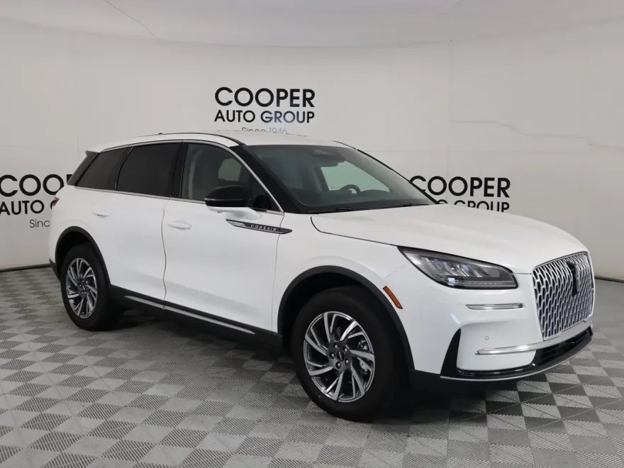 2025 Lincoln Corsair Premiere photo 1