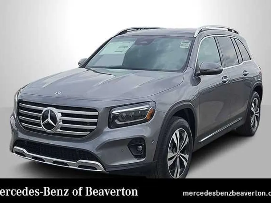 2025 Mercedes Benz GLB 250 4MATIC photo 1