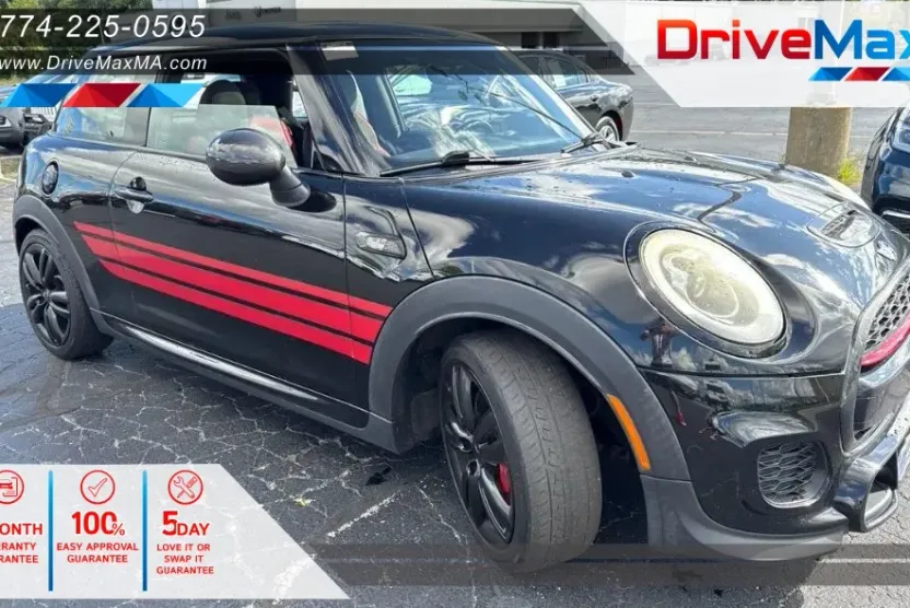 2017 Mini Cooper 2 Door Hardtop photo 1