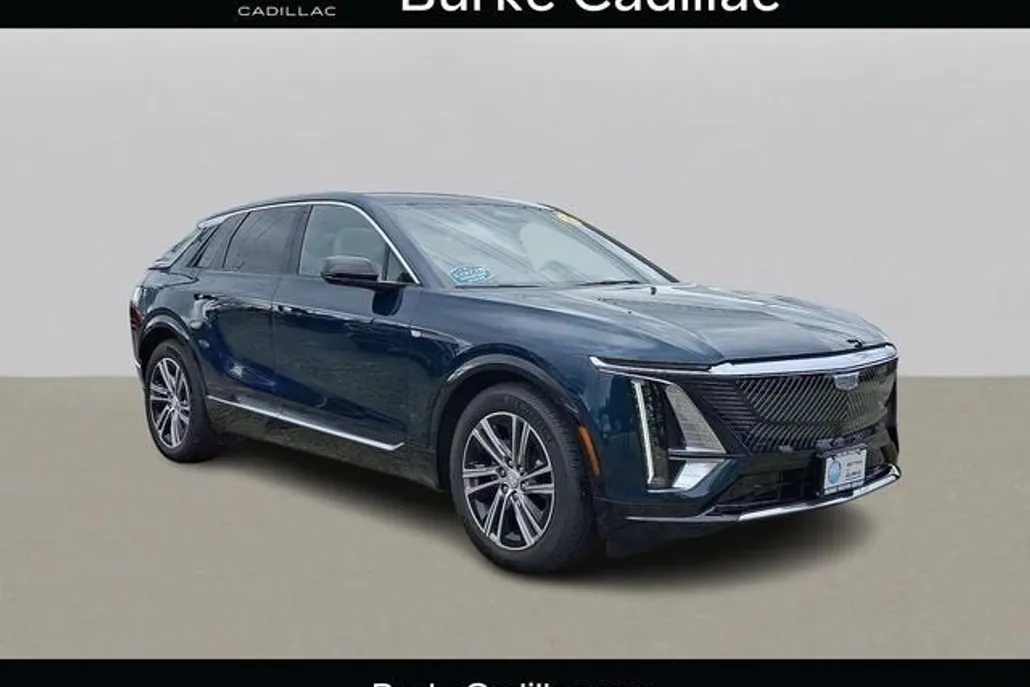 2025 Cadillac Lyriq Luxury photo 1