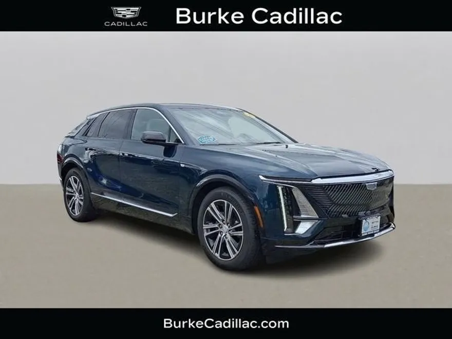 2025 Cadillac Lyriq Luxury photo 1