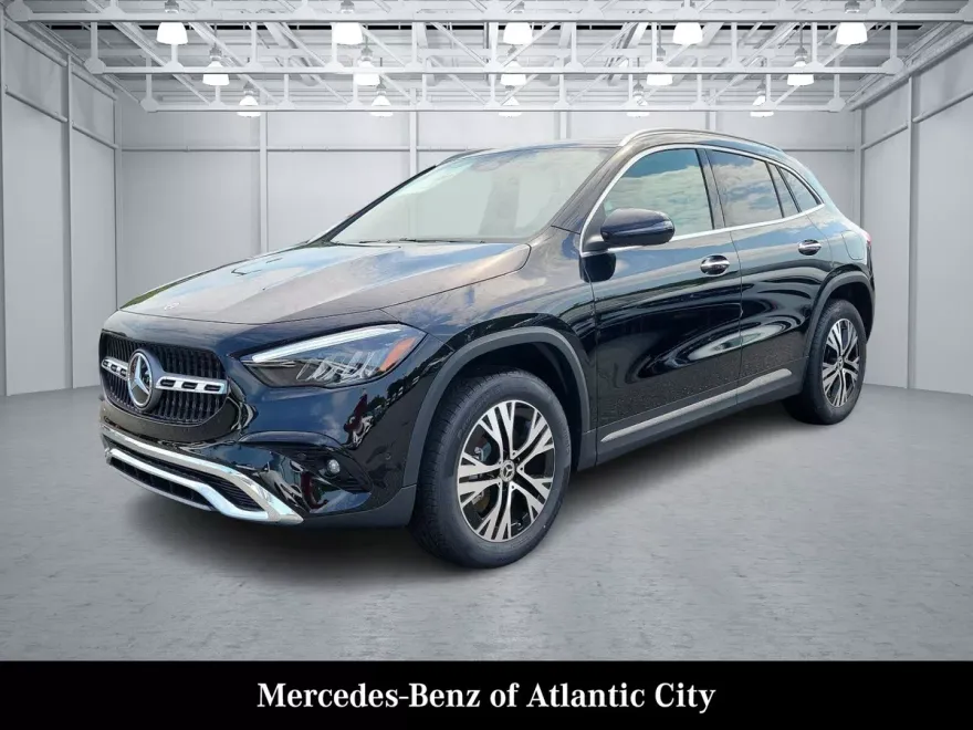 2025 Mercedes Benz GLA 250 4MATIC photo 2