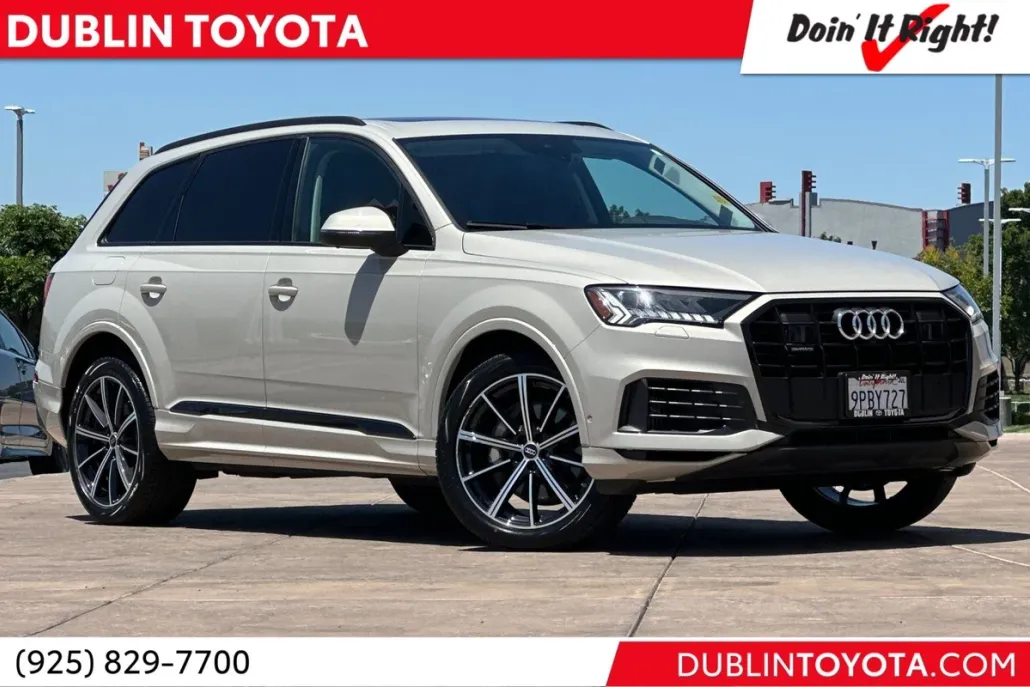 2023 Audi Q7 Premium Plus photo 1