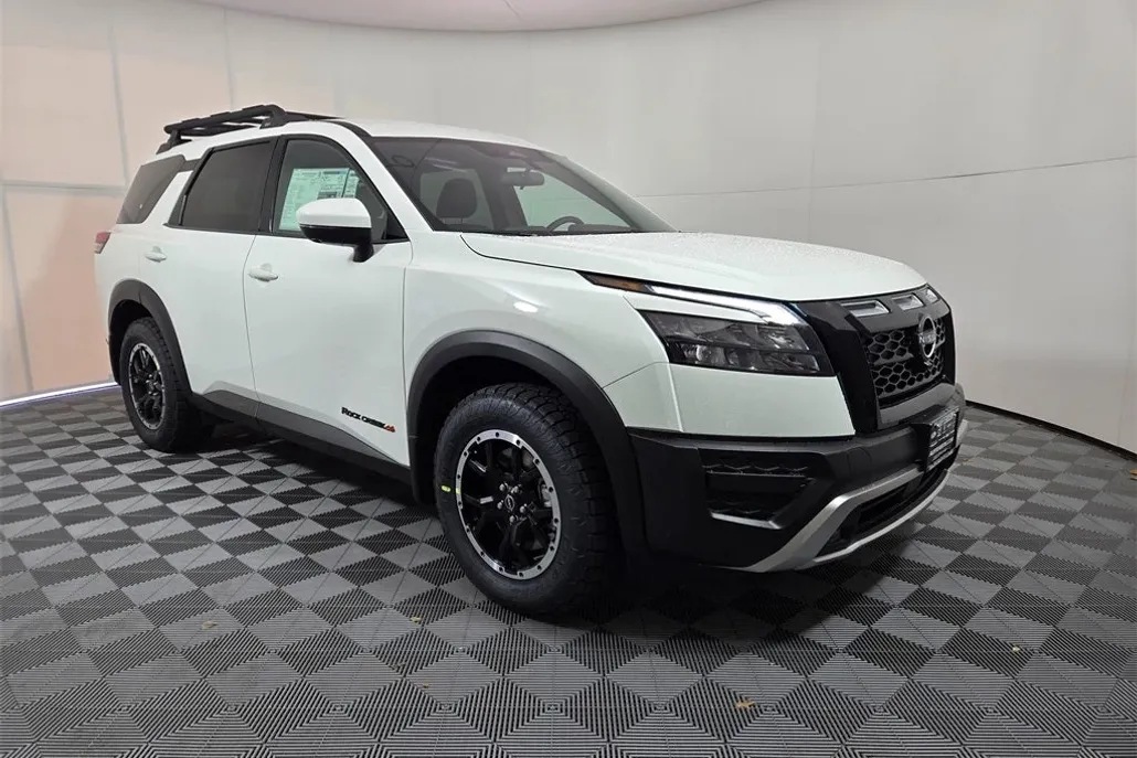 2025 Nissan Pathfinder Rock Creek photo 1