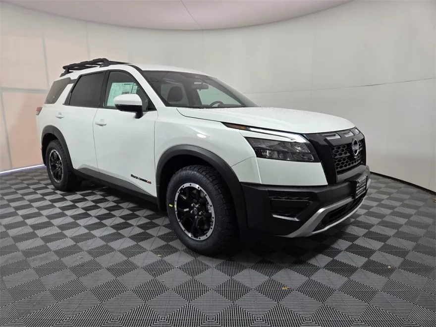 2025 Nissan Pathfinder Rock Creek photo 1