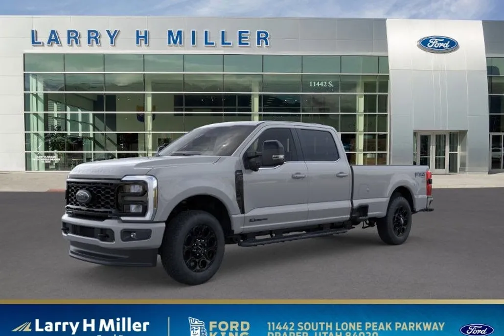 2026 Ford F-350 Lariat photo 1