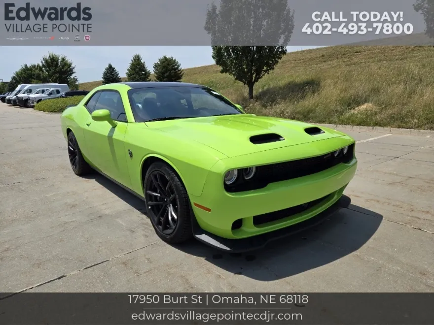 2023 Dodge Challenger SRT8 Hellcat photo 1