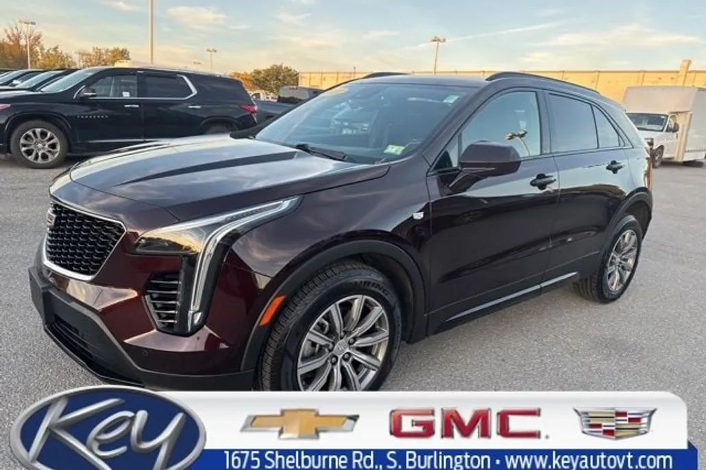 2020 Cadillac XT4 Sport photo 1
